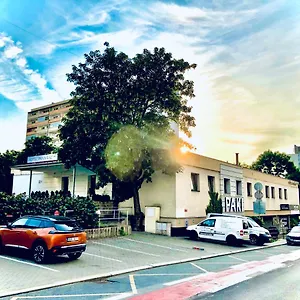 3* Otel Pankrac